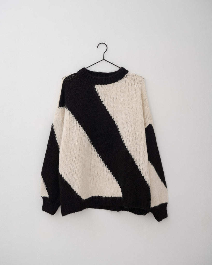 TILTIL Color Block Knit Black One Size - Things I Like Things I Love